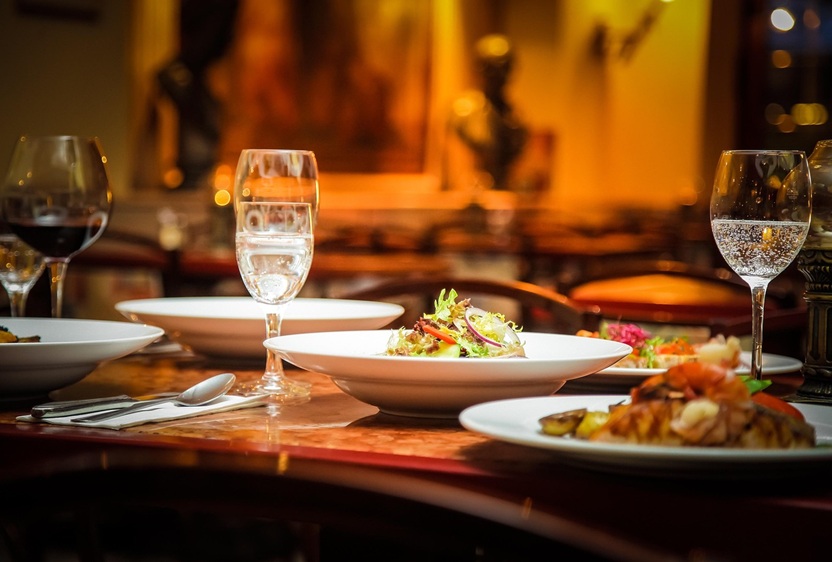 Restaurant-Bourgogne-Hotel-Vezelay-les-Glycines